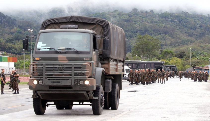 Prefeitura de Mogi das Cruzes - Notícias - Treinamento do Exército