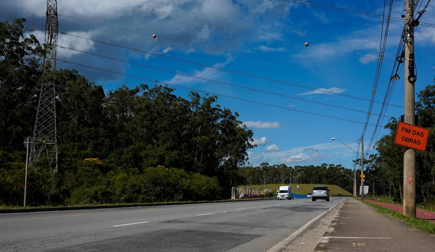 Prefeitura de Mogi das Cruzes - Secretaria de Educação - Notícias -  Avenidas Miguel Gemma e Pedro Romero terão faixas reversíveis a partir  desta segunda-feira